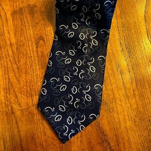 Walt Disney World Mickey Mouse Men’s 100% Silk Tie NWT!